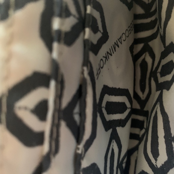 NWT Rebecca Minkoff Crossbody Leather Wallet - Picture 3 of 3